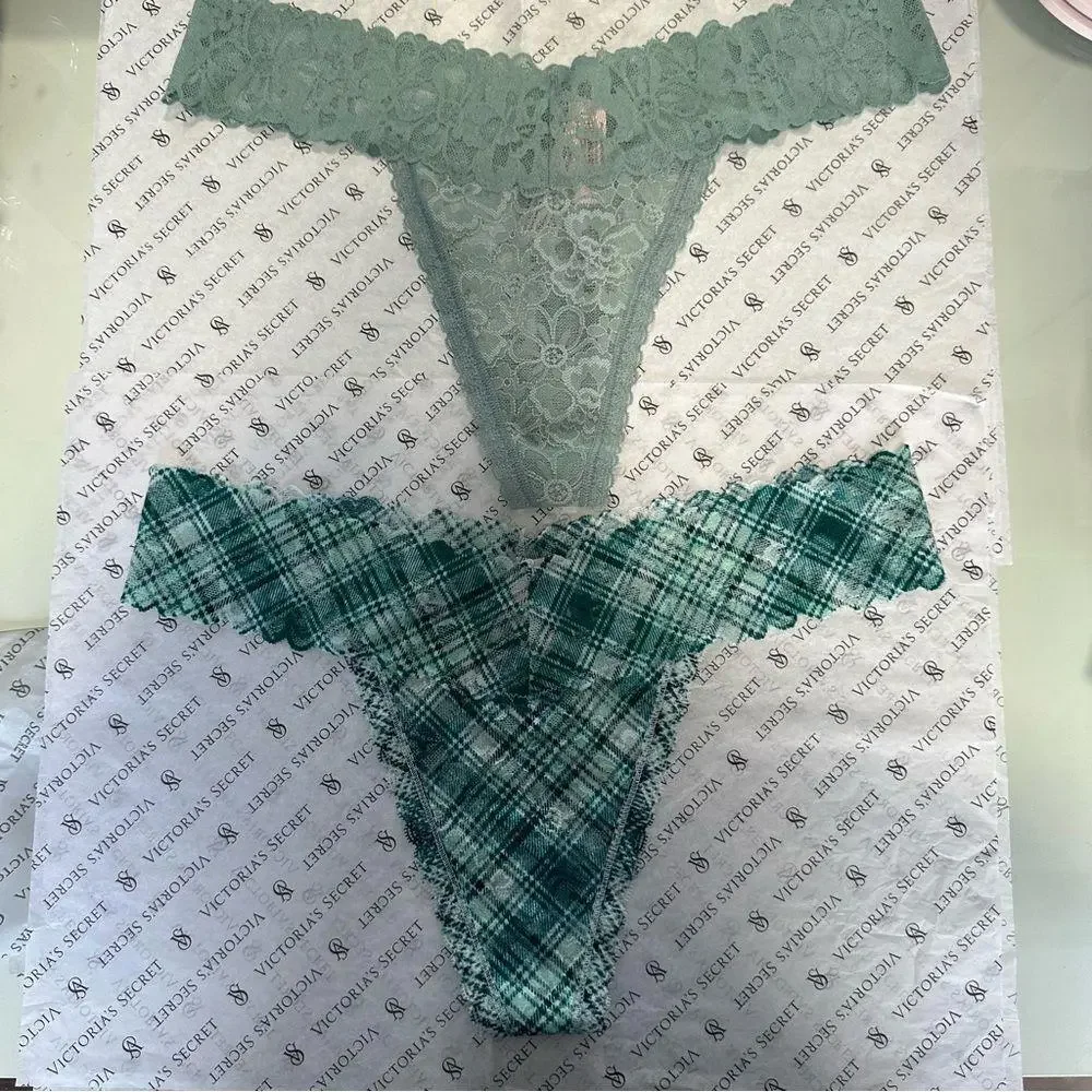 Victoria’s Secret Lace Thong Panties